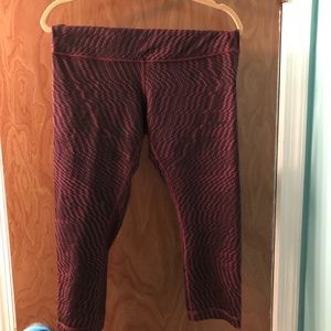 Lululemon zig zag print Wunder Under l Sz 12